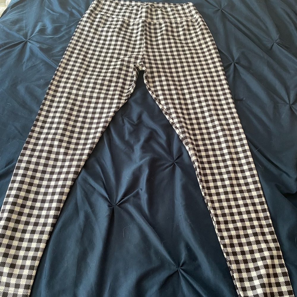 SHEIN black and white checkered pants
